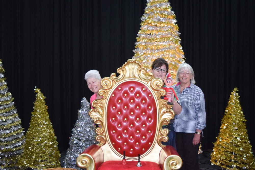 Waikerie Santa’s Cave seeking new helpers post image
