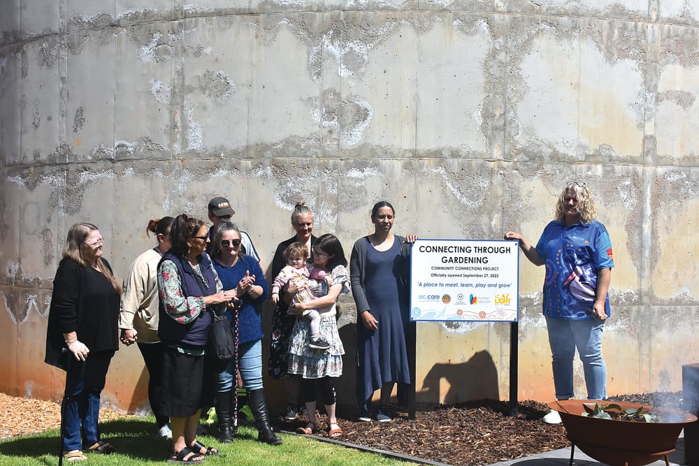 Community centre unveils garden space post image