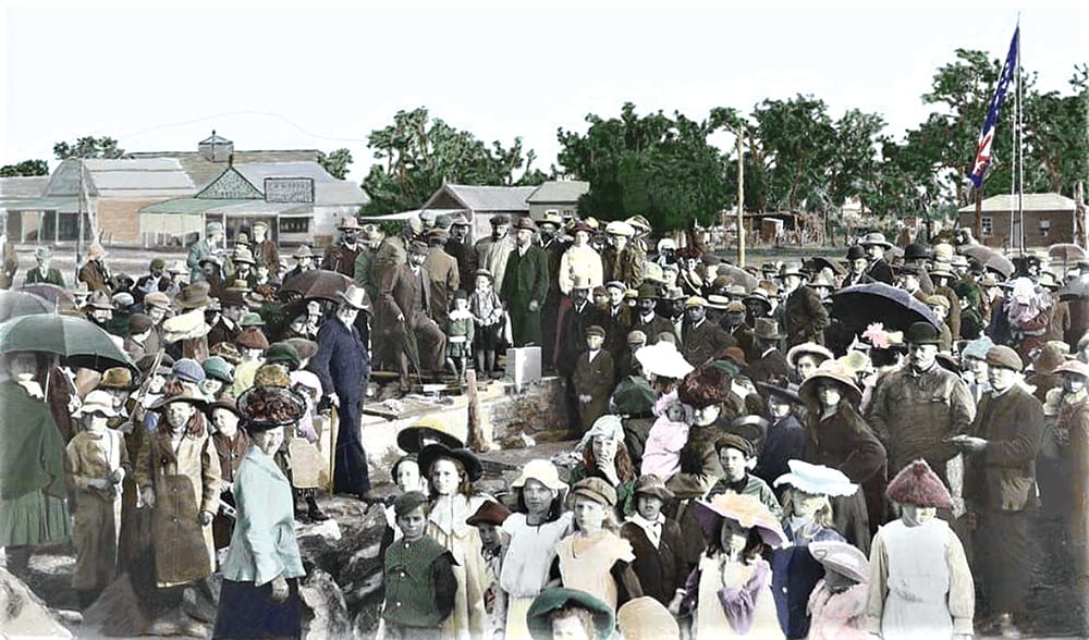 Renmark’s history given a new light post image