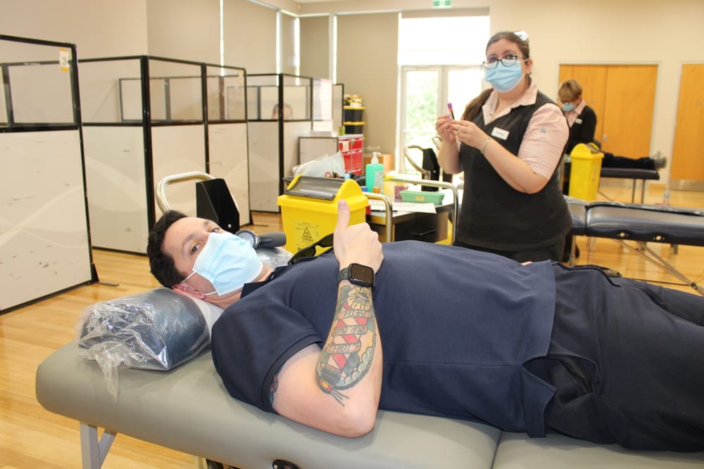SAPOL joins blood drive to increase winter supplies post image