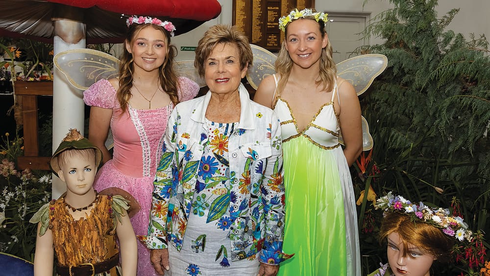 Locals immersed in their gardens ahead of show post image