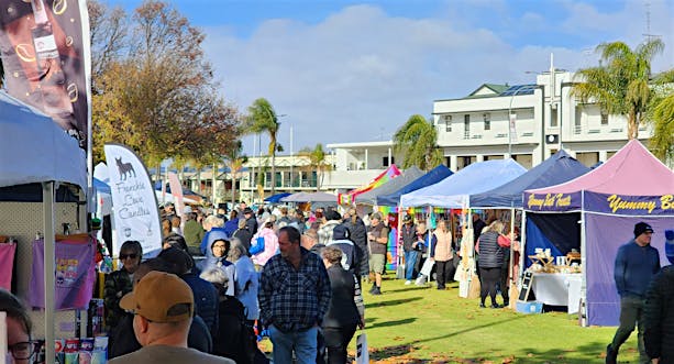October Long Weekend - Renmark River-front Markets post image