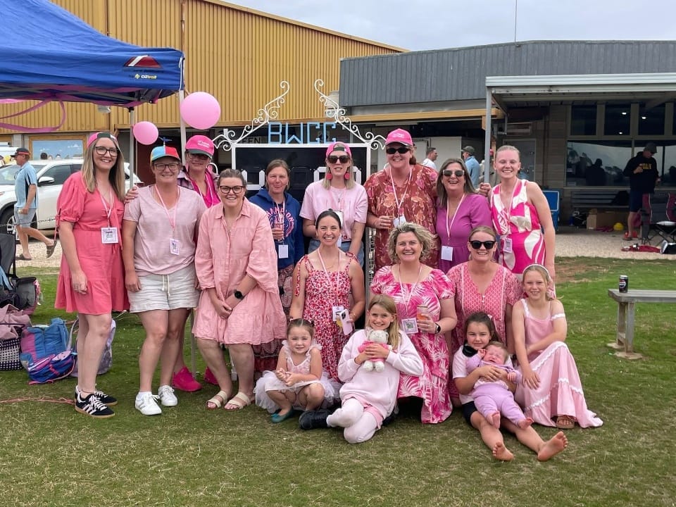 Ladies Day at Paruna boosts breast cancer support in the Riverland post image
