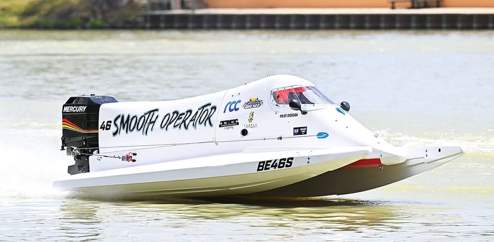 Berri crowd treated to powerboat spectacular post image