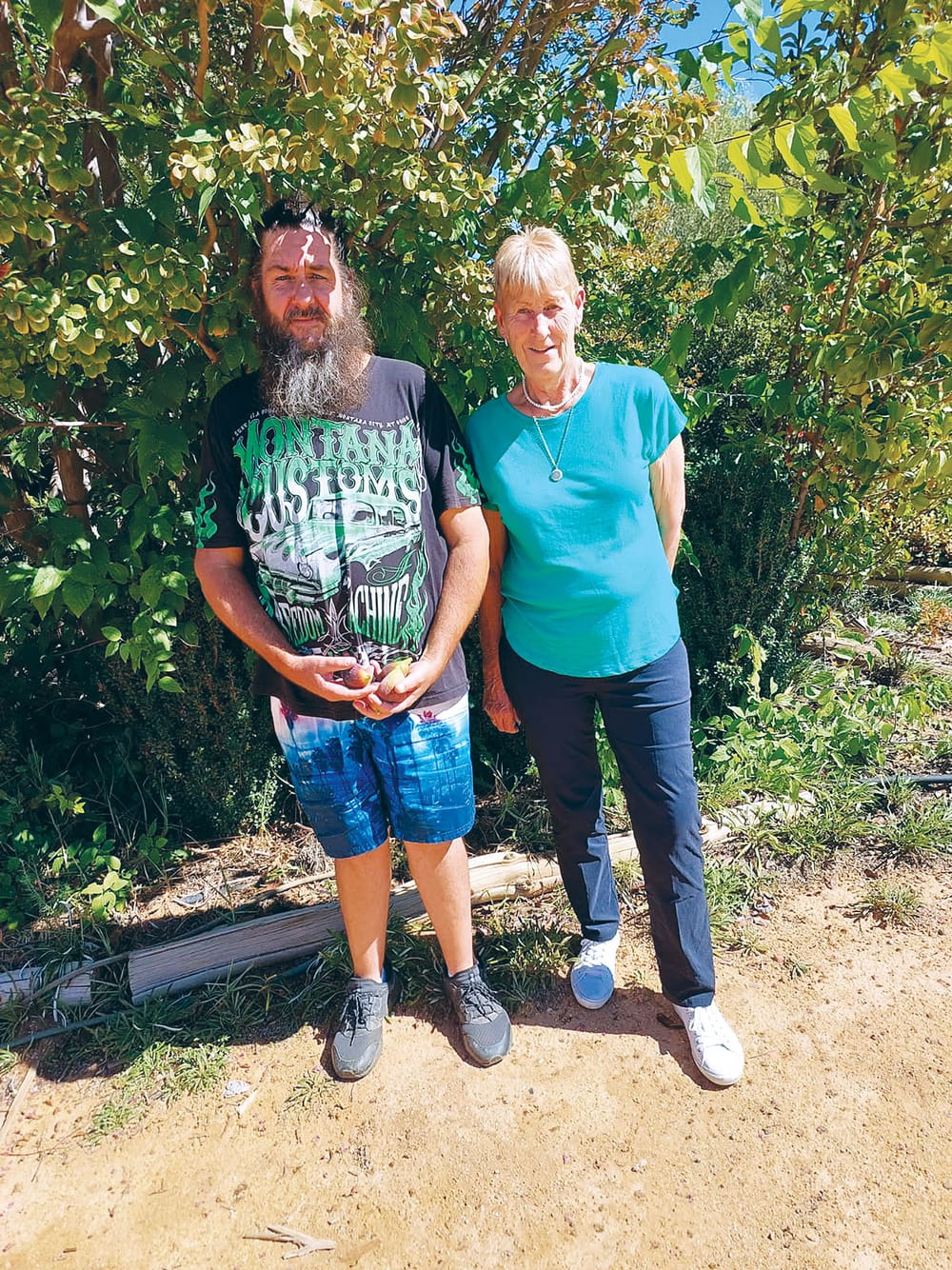 One Nation targeting  fruit fly ‘red tape’ post image