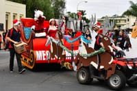 Renmark Xmas Pageant SOS post image