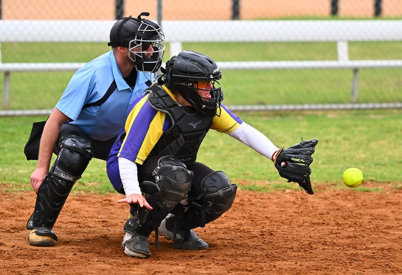 Tough weekend for local softball sides post image