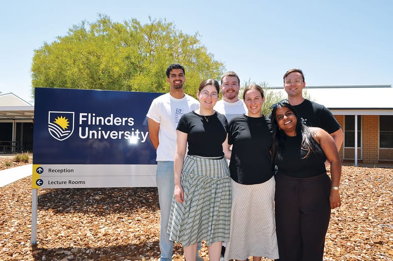 Flinders students begin their Riverland journey post image