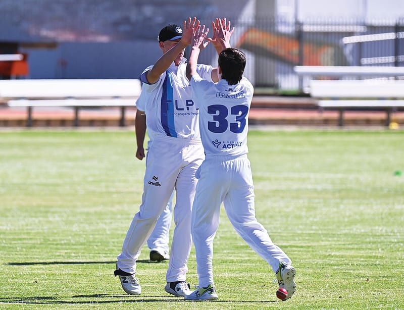 Pelicans soar past Bluetongues following big away victory post image